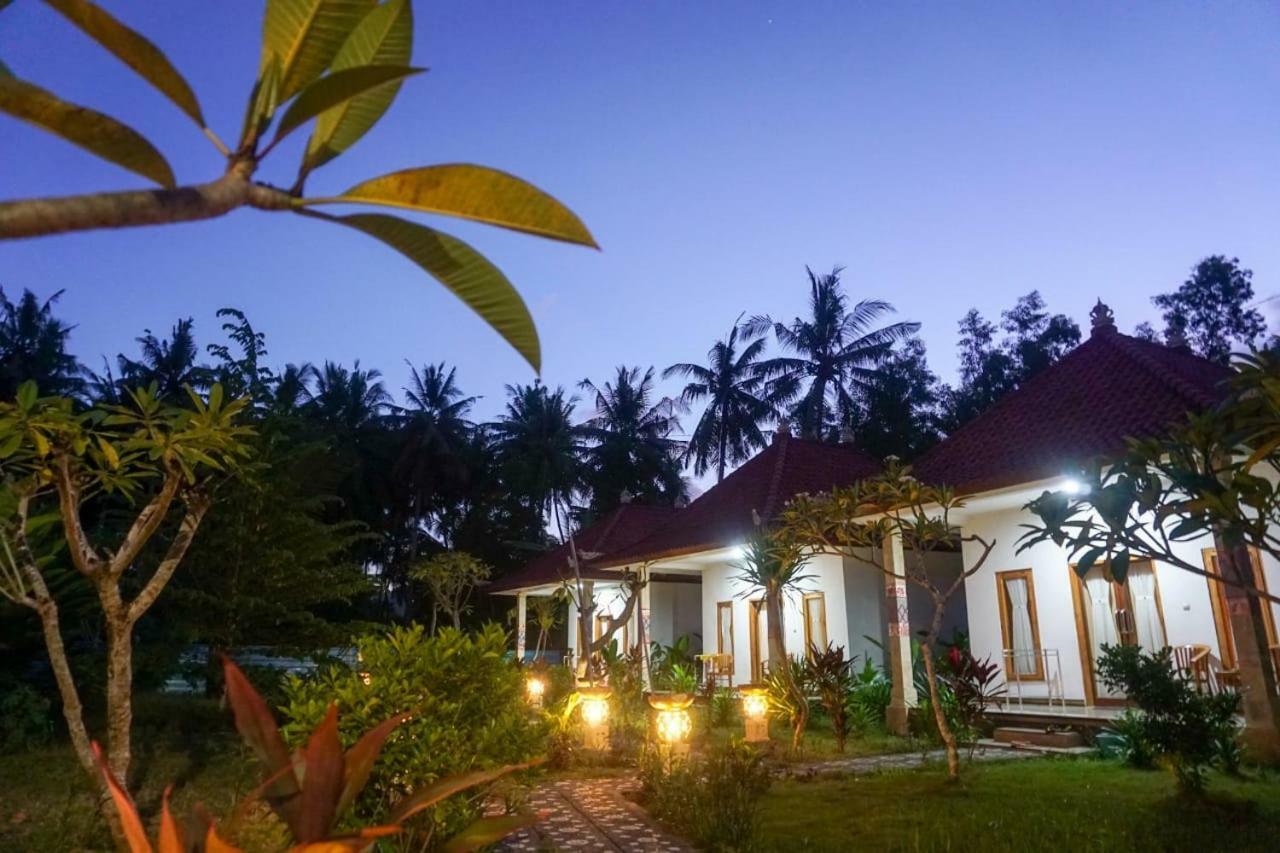 Wabitaka Bungalow Toyapakeh Екстериор снимка