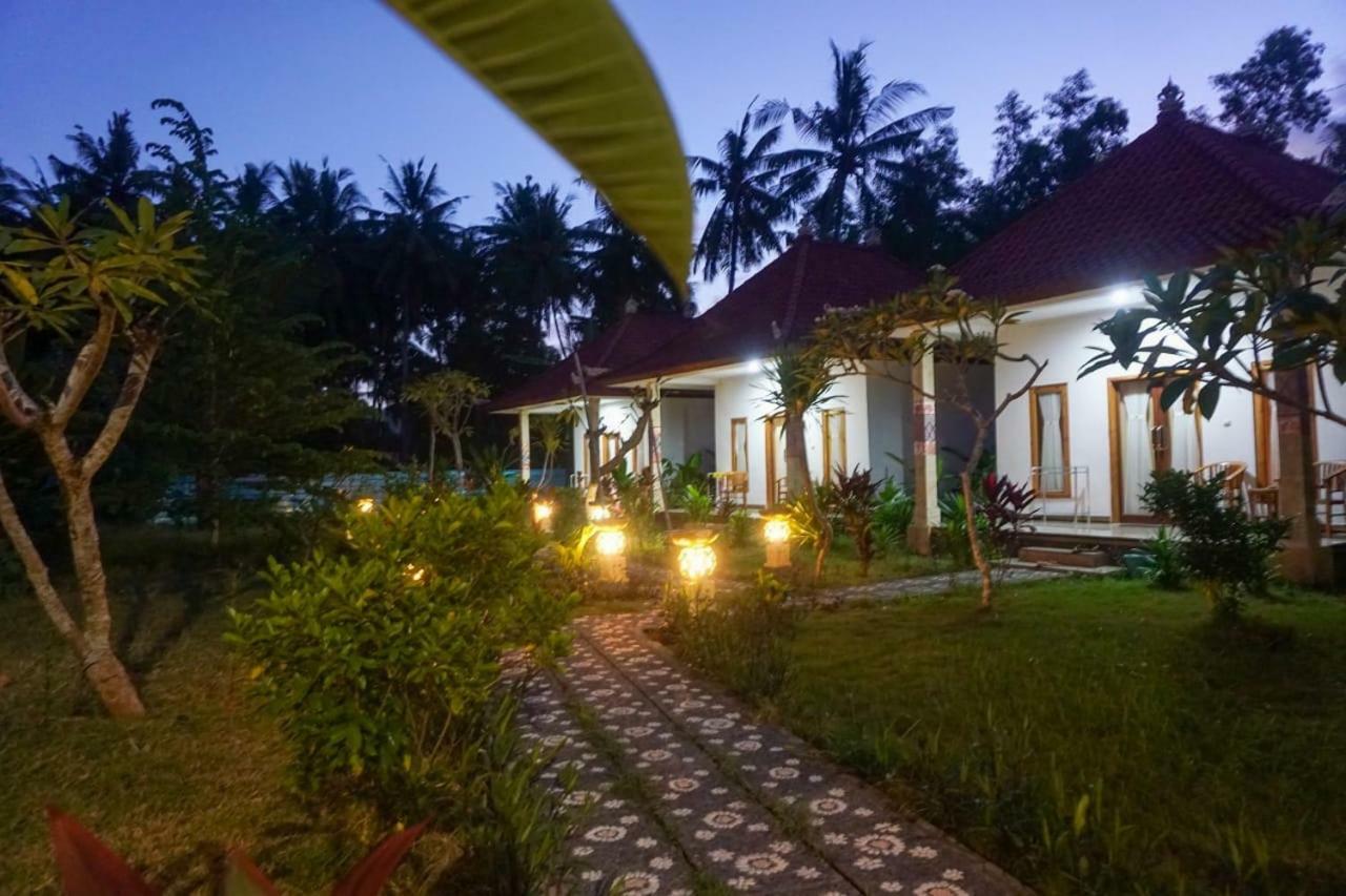 Wabitaka Bungalow Toyapakeh Екстериор снимка